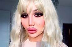 transgender bimbo ivana spends vladislava caters metro