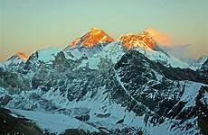 everest mountain mount highest getty lhotse copyright