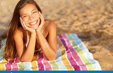 sunbathing zonnebaden vrouw