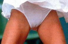 kournikova tennis sharapova babe topless athletes scandal nues lindsey vonn