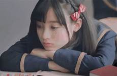 gif girl japanese school japan gifs cute anime schoolgirl smile daisuki day tenor