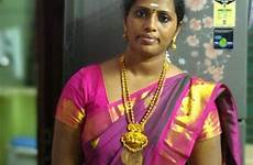 aunties aunty unsatisfied saree mobile