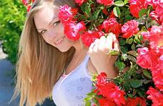 blond bush roses smiling red next girl wallpapers girls beautyful
