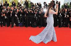 paparazzi carpet red wallpaper background hollywood wallpapers backdrops papparazzi lights backgrounds wallpapersafari celebrity hd share px aishwarya rai twitter wallpapertag