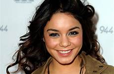 vanessa hudgens nude leak investigate police involved fbi hacked says mail report now next leaked