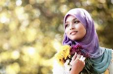 muslim buruk wanita kebiasaan dating yang inilah usia menikah terlihat kenapa istri setelah dikurangi gadis bahagia awal buat persiapan kenalah
