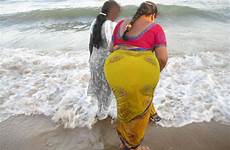 aunty indian gaand saree aunties fat moti seen hottest ever part