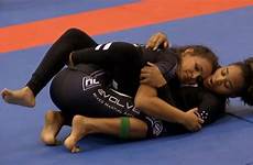 wrestling grappling female girls women bjj mma ibjjf belt gi fight nyc