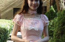 lolita tween brolita dressing petticoated girly crossdressing prissy noël costume