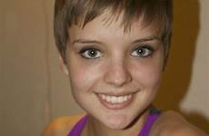 short hair cute girls pixie cut smile very found girl haircut self imgur years any fit shorthairedhotties cuts do hairstyles