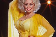 dolly parton partons celebrates turning performing singers