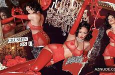 rihanna savage fenty valentino posing prepara curve rossa aznude milioni sfodera sfoggiando tgcom24 campaign scatti pnws