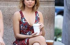 sarah hyland modern family set angeles los ariel winter york manhattan celebmafia celebrity posted gotceleb hawtcelebs