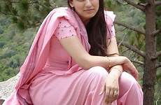 desi hot sexy girls pakistani beautiful aunty shalwar women kameez indian aunties mallu punjabi tahira posted bhabhis