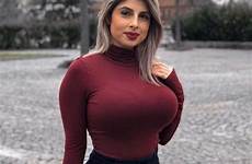 reddit women tight big girls sweaters dresses curvy breasts shirts over modest choose board