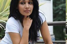 indian nri girl mayuri sexy blogthis email twitter beauties