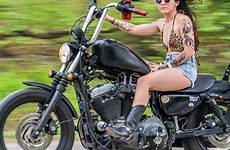 chicks motorcycles motorista chopper motocicleta motorbike motocicletas motociclistas motard hola llevo