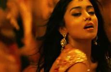 shriya indian gif gifs hot actress saran sexy bollywood shreya south boobs beautiful girl girls actresses shake tamil sexiest most