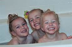 girls tub three