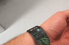 strap baggy stretched zox