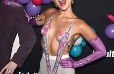 cyrus miley butterfly topless pantyhose pictoa