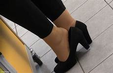 shoeplay pantyhose feet hostess cc her foot shoes