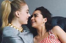 maisie williams sophie turner mirror game thrones she filming bizarre reveals thing latest otherground forums