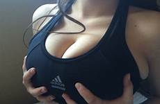 bra cleavage breasted imgur
