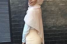instagram hot hijabis hijab arab women girls beautiful sexy muslim hijabi girl fashion niqab curvy board utc 39am jul post