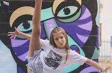 dance girls hip hop teen girl poses cute dancers young little photography preteen models bang visit choose board