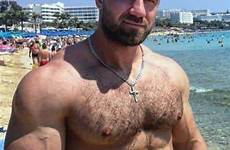 scruffy muscular chest bearded hunks beefy peludos musclebears pulos nick