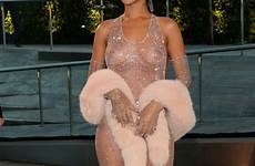 rihanna cfda thefappening completely stuns