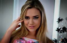 wallpaper mia malkova pornstar face hair wallpapers hd smile blonde girl facial eye women model beauty girls glasses computer dress