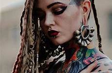 tattoed dreadlocks tattoo dreads tatuadas tattooed inked woman piercings gothic rotten bonnie lovelocsnatural