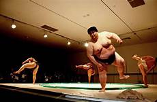 sumo wrestlers weighing demonstration richmond holley