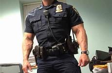 cops handsome policemen muscular mal homens musculosos uniforms hunks militares policial hunky bodybuilding scruffy uniforme escolher policiais rapazes