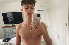 hrvy leigh shirtless realisation noodle besök