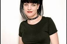 abby pauley perrette sciuto ncis cast poster goth pauly nerd actress pretty naked perrett but character celebrity wallpaperaccess same personality