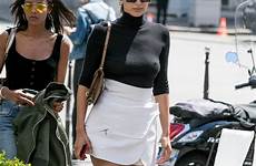 selena gomez bella hadid wardrobe outfit malfunction paris braless june calling problem seen glamour style france clothing avenue restaurant model