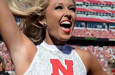 cheerleaders nebraska cheerleader cheer ncaa sportingnews cheers cheerleading