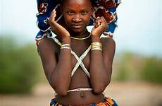 african women tribes angola woman people africa beauty portuguese mucubal angolan tribal wear mambos etno visit africanas tribos around