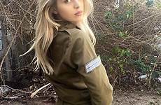 israeli idf mulheres militares militar israelische soldado butt xizmat qizlari qiladigan menina armas feminina mulher awomen hottie kn3 ham sharejunkies