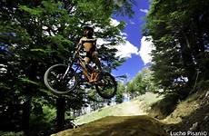 nude jumping mtb biking mountain bike lucho pisani