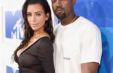 kim kardashian kanye relationship kayne mtv revela socialite antigo namorado segredos vida kevin mazur kardashians attend pressnet