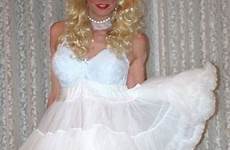 sissy frilly sissys xdressers kinky transgender petticoats mannerisms crossdresser fru