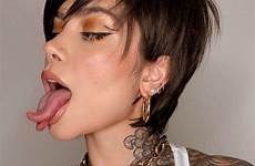 tongue split sex