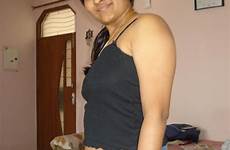 aunty sexy indian hot tamil mallu jeans naked girls kambi nude bra south tight shirts bikini sex ki posing camera