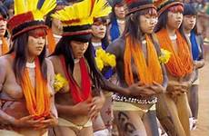 xingu tribes yanomami kuikuro native femmes tolo indiennes humans
