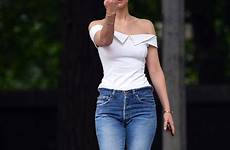 jennifer lawrence feet wikifeet hot paparazzi lopez hair hunger games