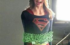 supergirl benoist kryptonite tormentor orig13 dc batgirl e16b wonder superheroines chain supergirls melissabenoist kara